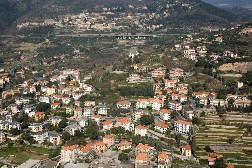 피에트라리구레 Tra Gli Ulivi B&B 외부 사진